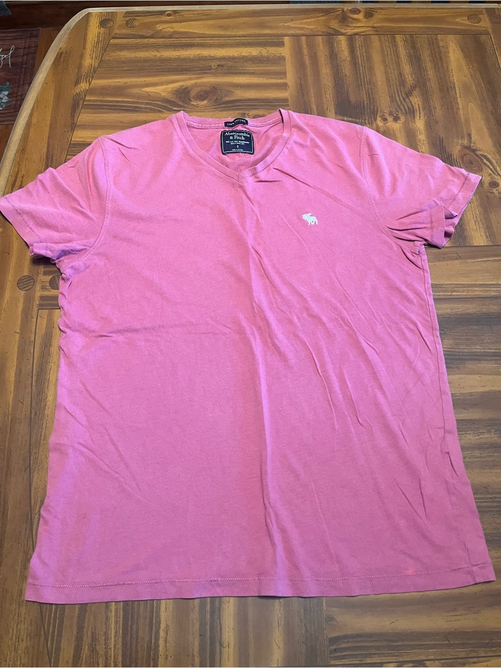 Abercrombie & Fitch Men's Pink V-Neck Logo Tee